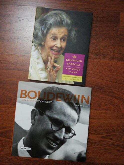 Boek koning Boudewijn + koningin Fabiola, Livres, Biographies, Comme neuf, Enlèvement ou Envoi