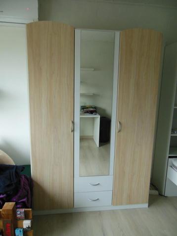 kinderslaapkamer beschikbaar voor biedingen