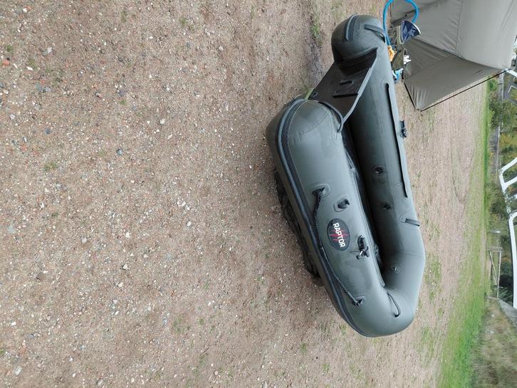 Raptor zodiac 230, Watersport en Boten, Rubberboten, Zo goed als nieuw, Overige merken, Aluminium, Minder dan 70 pk, Elektrisch