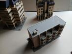Drie flatgebouwen van Kibri, Hobby en Vrije tijd, Modeltreinen | H0, Overige merken, Gebruikt, Gelijkstroom of Wisselstroom, Brug, Tunnel of Gebouw