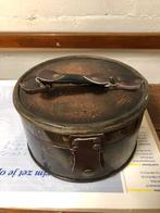 Opbergdoosje, Ophalen