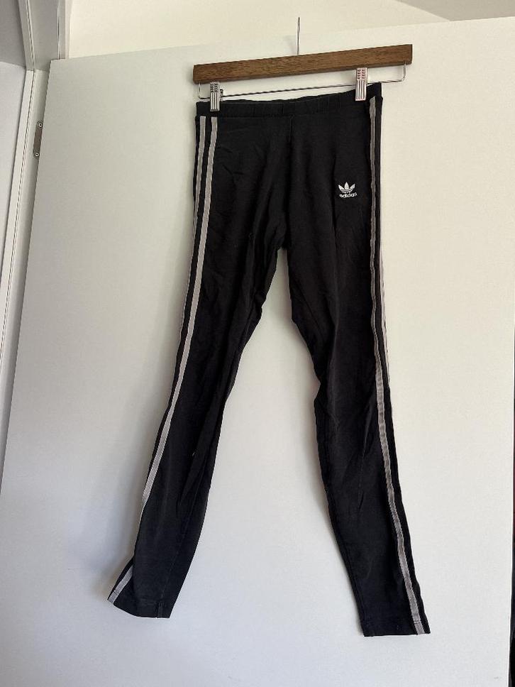 ADIDAS sportleggings te koop!, Kleding | Dames, Sportkleding, Zo goed als nieuw, Fitness of Aerobics, Maat 34 (XS) of kleiner
