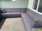 Grijze hoekzetel plus kussens inbegrepen, Huis en Inrichting, Ophalen, Gebruikt