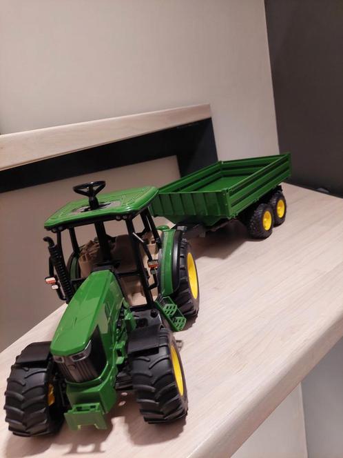 Bruder John Deere 5115M avec benne basculante. A saisir, Kinderen en Baby's, Speelgoed |Speelgoedvoertuigen, Zo goed als nieuw
