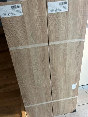 Kast beschikbaar voor biedingen