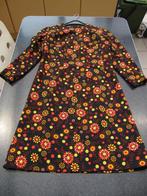 jurk vintage zwart, geel+ oranje- bloemetjes, medium, Kleding | Dames, Jurken, Gedragen, Maat 38/40 (M), Ophalen of Verzenden