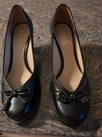 Chaussures femme Clarks taille 38 noir à talon haut, Comme neuf, Noir, Escarpins, Enlèvement