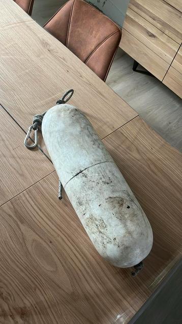 Stootboei boot 50 cm beschikbaar voor biedingen