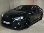 BMW 218 i | M-PACK | GRANCOUPE | CAR PLAY | SFEER |VIRTUAL, Auto's, 4 deurs, Leder en Stof, Zwart, Bedrijf