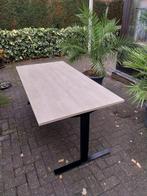 12 prachtige bureaus, Enlèvement