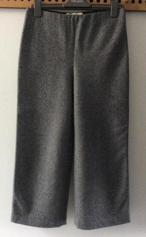 broek By Malene Birger, maat 38, Kleding | Dames, Broeken en Pantalons, Zo goed als nieuw, Maat 38/40 (M), Grijs, Lang, Verzenden