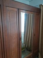 Grote houten kledingkast, Antiek en Kunst, Antiek | Meubels | Kasten, Ophalen