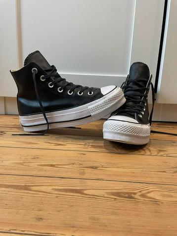 Converse Chuck Taylor All Star Lift