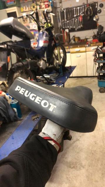 Selle peugeot 103 vogue spx spx fun etc…, Ophalen of Verzenden, Zadel