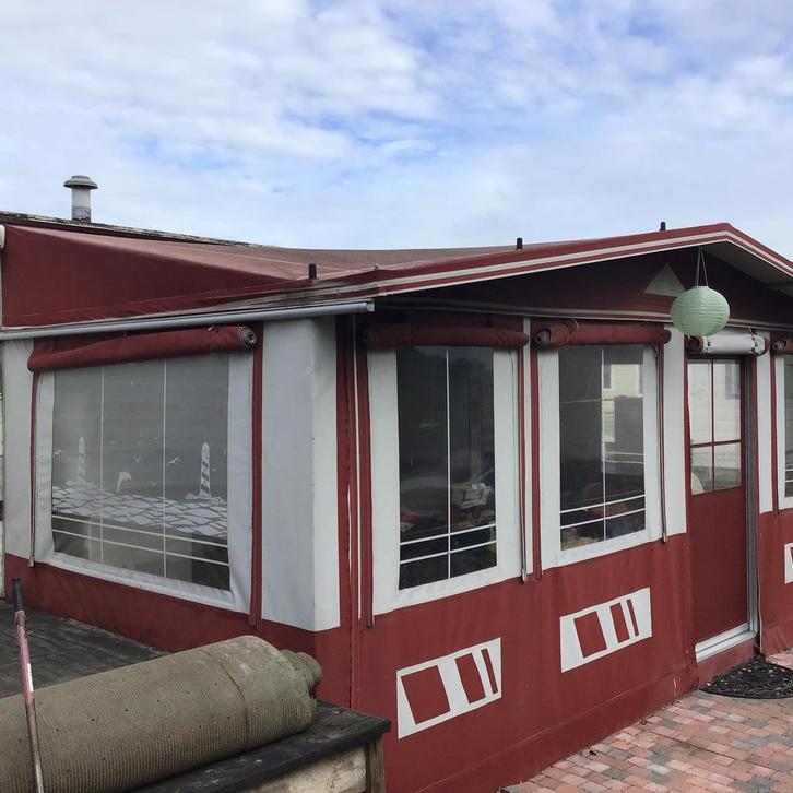 Te koop wintervaste met isolatie Voortentmet, Caravans en Kamperen, Stacaravans, Ophalen