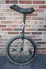 éénwieler acrobatenfiets, Ophalen, Gebruikt