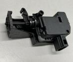 Mercedes-benz Tankdop tankklep slot A2048200072 A2048205397, Auto-onderdelen, Ophalen of Verzenden, Mercedes-Benz