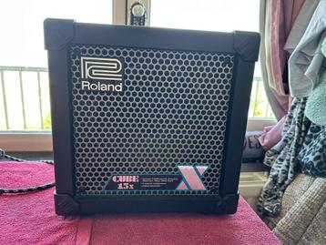 Roland Cube-15-X versterker beschikbaar voor biedingen