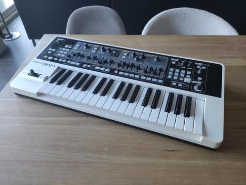 Roland GAIA, Muziek en Instrumenten, Synthesizers, Zo goed als nieuw, Overige aantallen, Roland, Met midi-aansluiting, Ophalen of Verzenden
