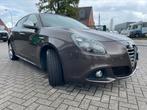 Giulietta 1.4i TURBO full option/5drs.!!!!!!, Auto's, Voorwielaandrijving, 4 cilinders, Leder, 5 deurs