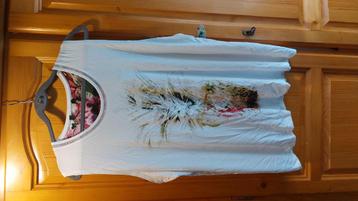 Topje feestelijk beschikbaar voor biedingen