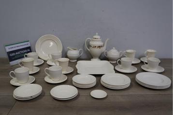 Groot Servies van Wedgwood beschikbaar voor biedingen