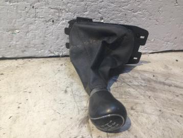 VERSNELLINGSPOOK HOES en knop Ford EcoSport (JK8) beschikbaar voor biedingen