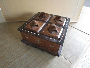 2 houten decoratie opbergkistjes / doosjes beschikbaar voor biedingen