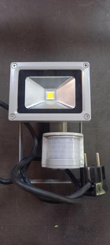 verstralers buitenverlichting beschikbaar voor biedingen