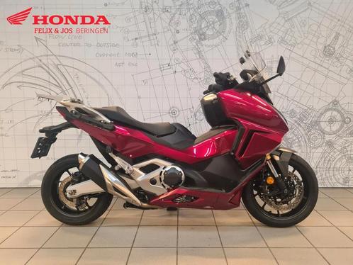 Honda NSS 750 Forza (bj 2022), Motoren, Motoren | Honda, Bedrijf, Scooter, meer dan 35 kW