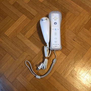 Nintendo Wii Controller Set - Wii Mote + Nunchuk  beschikbaar voor biedingen