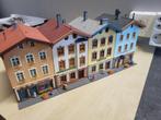 kibri H0 set met 4x mooie huizen met figuren, Ophalen of Verzenden, Zo goed als nieuw, Gelijkstroom of Wisselstroom, Brug, Tunnel of Gebouw