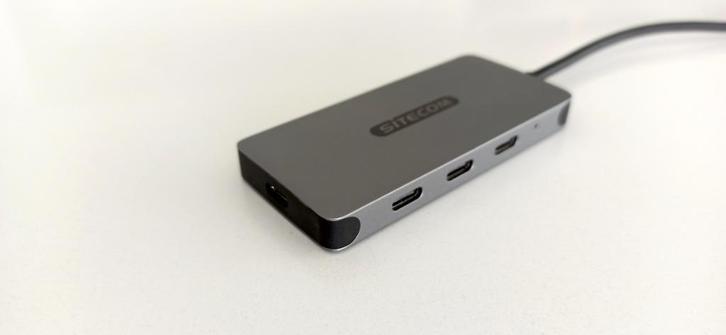Sitecom CN-386 USB-C Hub 4 Port usb-hub(Zilver/zwart), Computers en Software, Dockingstations, Zo goed als nieuw, USB-hub, Ophalen of Verzenden