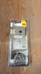 Links slot Yale, Doe-het-zelf en Bouw, Hang- en Sluitwerk, Ophalen, Zo goed als nieuw, Slot