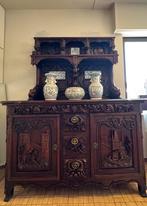 Deux meubles anciens en chêne sculpté, Ophalen of Verzenden