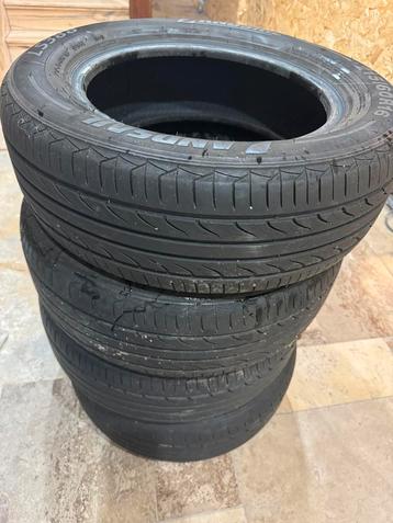 4 pneus Landsail 215/60/R16 beschikbaar voor biedingen