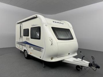 Hobby De Luxe 400 SF Mover Zakluifel Buitenstopcontact beschikbaar voor biedingen