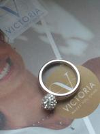 Ring Victoria 54, Bijoux, Sacs & Beauté, Bagues, Neuf, Enlèvement ou Envoi, 17 à 18, Argent
