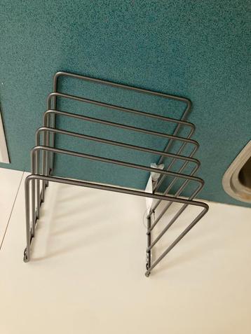 Support pour couvercles et casseroles beschikbaar voor biedingen