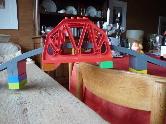 Rails pour train Lego Duplo+ Aiguillage+ pont, Enfants & Bébés, Jouets | Duplo & Lego, Utilisé, Duplo, Ensemble complet, Enlèvement ou Envoi