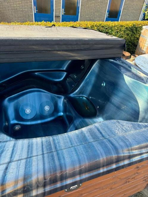 Hottub | December deal | Houtgestookt | Hybride | Diesel, Tuin en Terras, Zwembad-toebehoren, Nieuw, Verlichting, Ophalen of Verzenden