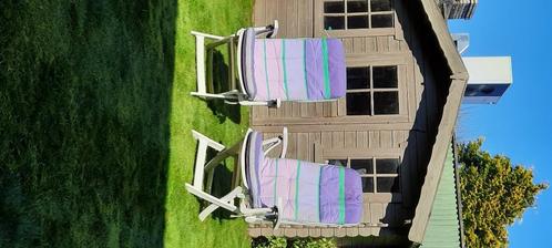 2 tuinstoelen Grosfillex met kussen en voetenbankjes, Tuin en Terras, Tuinstoelen, Gebruikt, Kunststof, Inklapbaar, Verstelbaar
