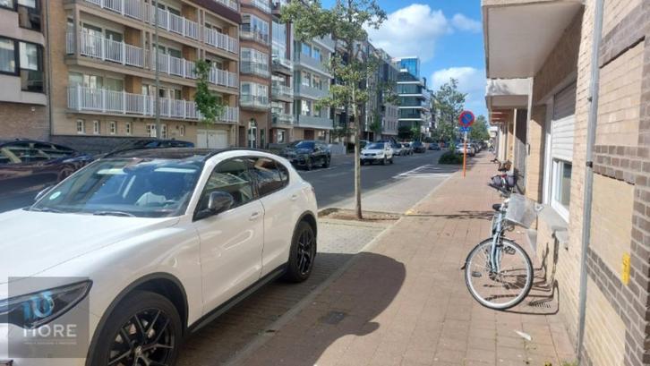 Garage TE KOOP ref. 4057617, Immo, Garages en Parkeerplaatsen, Provincie West-Vlaanderen