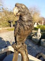 PAPEGAAI OP EEN BRONZEN TAKTEKEN OP EEN SOKKEL, Antiek en Kunst, Ophalen of Verzenden, Brons