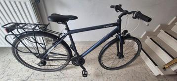 Fiets btwin amper gebruikt  beschikbaar voor biedingen