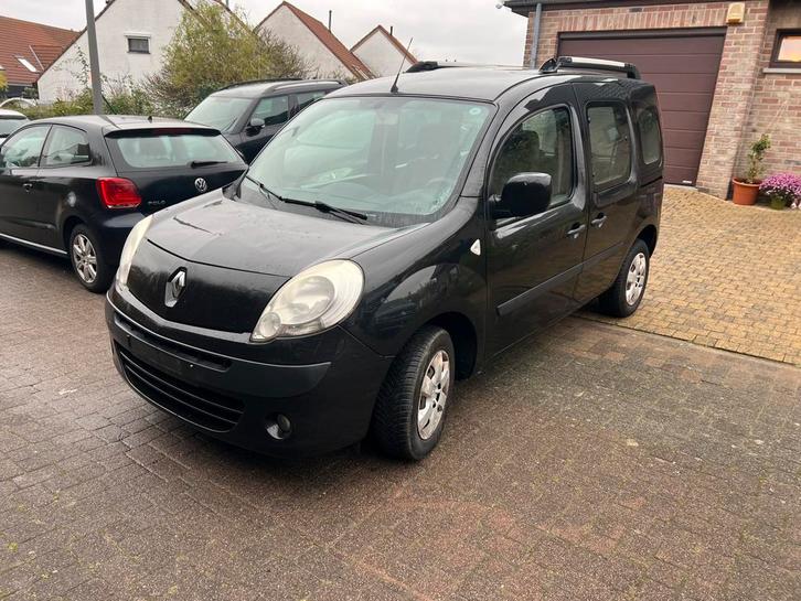 benzine 1.6i essence 155000km CT-OK, Autos, Renault, Particulier, Kangoo, Essence, 5 portes, Boîte manuelle, Noir, Beige, Enlèvement