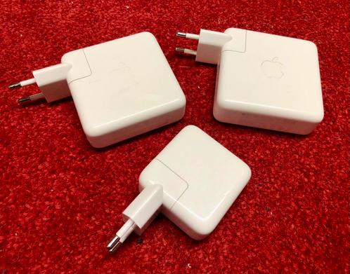 Apple usb-c power adapter 30W / 61W / 96W, Informatique & Logiciels, Chargeurs d'ordinateur portable, Comme neuf