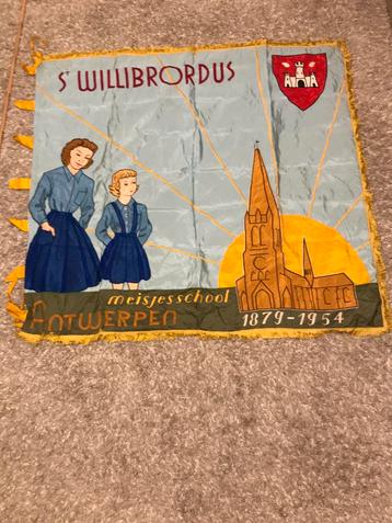 St Willibrordusschool meisjesschool vlag 1954 Antwerpen beschikbaar voor biedingen