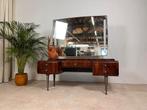 Vintage lage kast, Antiek en Kunst, Antiek | Meubels | Kasten, Ophalen