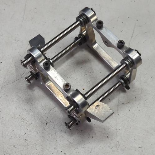 FG 2wd offroad aluminium bulkhead voor (Monstertruck Beetle), Hobby en Vrije tijd, Modelbouw | Radiografisch | Auto's, Gebruikt